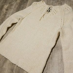 Express sweater with cut-out detail
